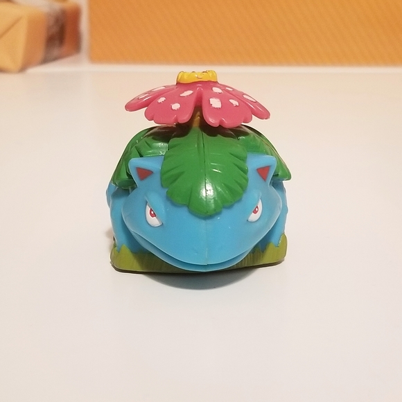 1999 Venusaur Wheel Toy - Picture 2 of 6